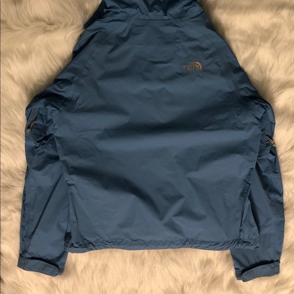 North face rain jacket - Picture 2 of 7